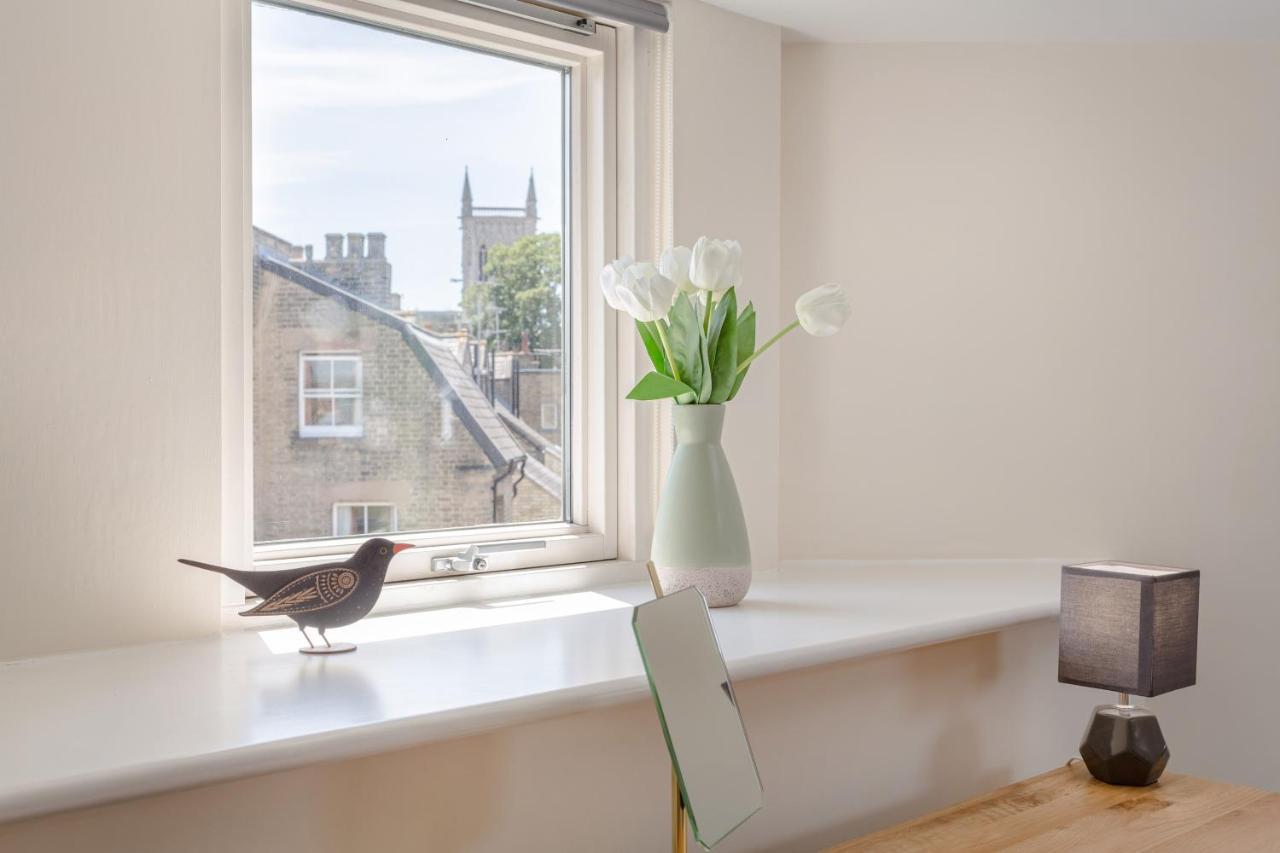2 Bedroom City Centre Townhouse - With Parking Cambridge Zewnętrze zdjęcie