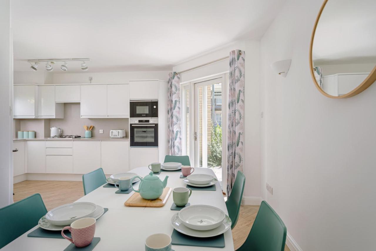 2 Bedroom City Centre Townhouse - With Parking Cambridge Zewnętrze zdjęcie