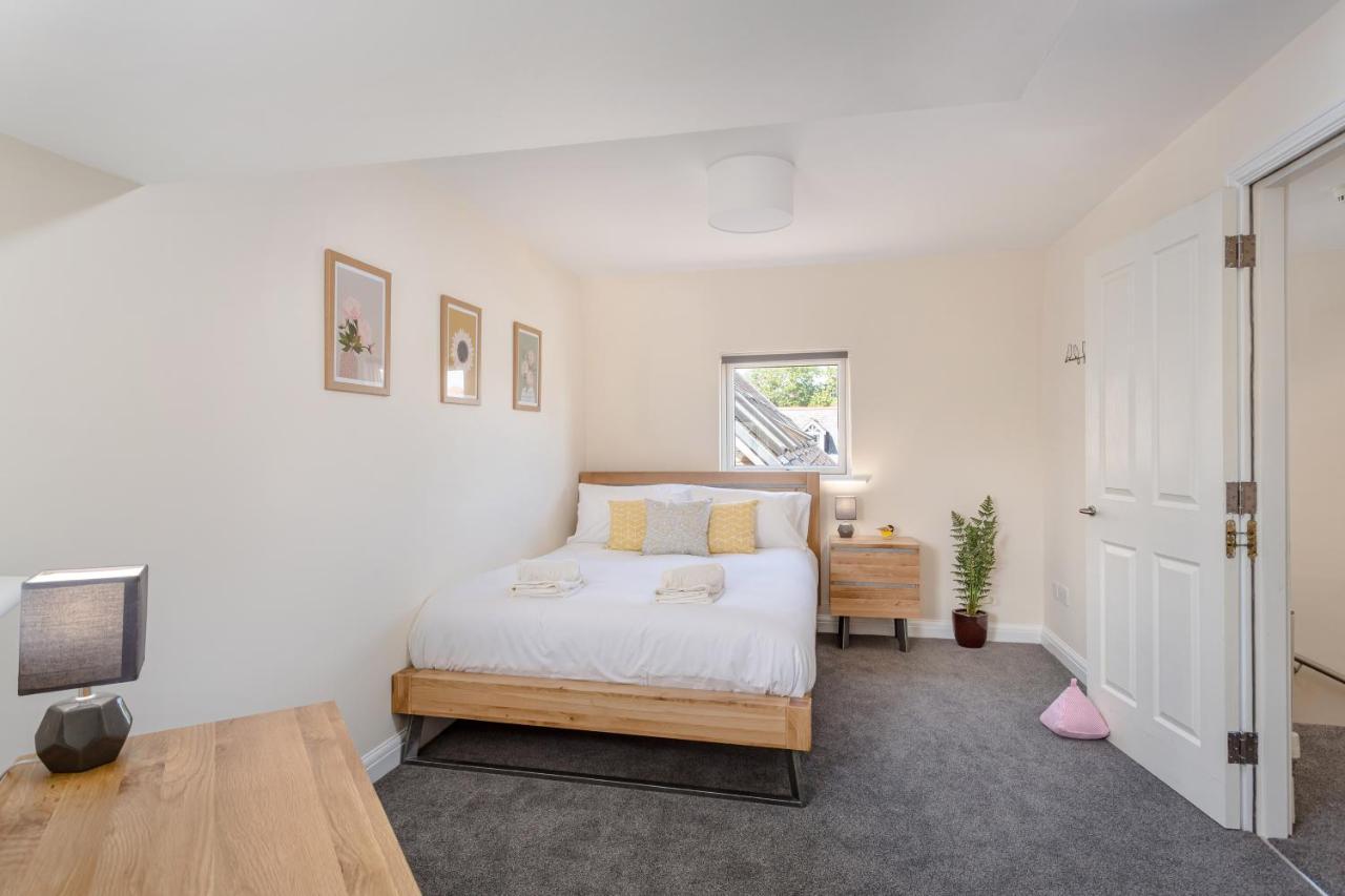 2 Bedroom City Centre Townhouse - With Parking Cambridge Zewnętrze zdjęcie
